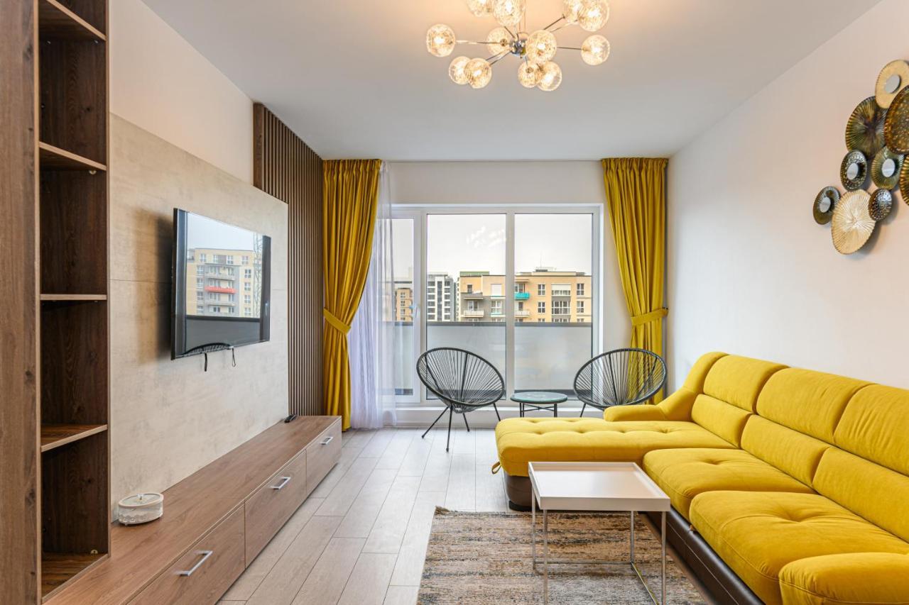 Rentforcomfort Dynamic Apartment Брашов Экстерьер фото