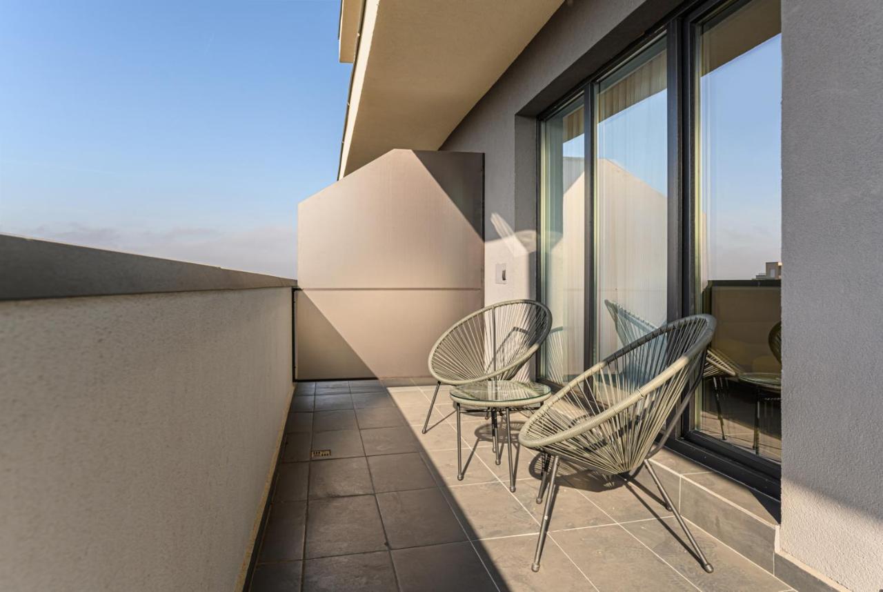 Rentforcomfort Dynamic Apartment Брашов Экстерьер фото