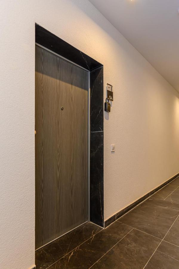 Rentforcomfort Dynamic Apartment Брашов Экстерьер фото